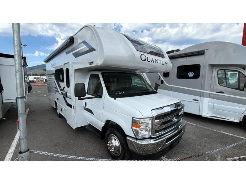 Michael Hohl RV Expands Inventory with New Thor Quantum Motorhomes