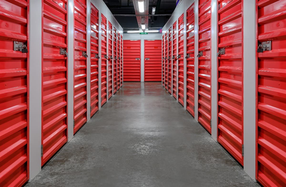 Institutional Self-Storage Buyers Tighten Underwriting, Shift Focus to In-Place Income and Barrier-to-Entry Markets
