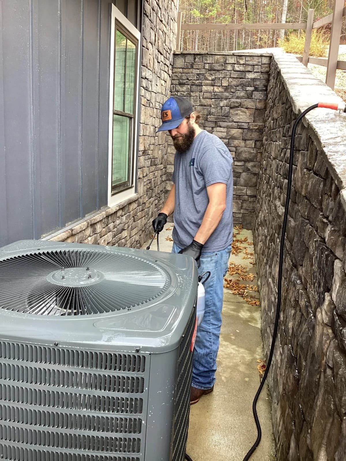 Engle Services LLC Releases Comprehensive A/C and Heat Pump Guide for Alabama Homeowners Ahead of Summer