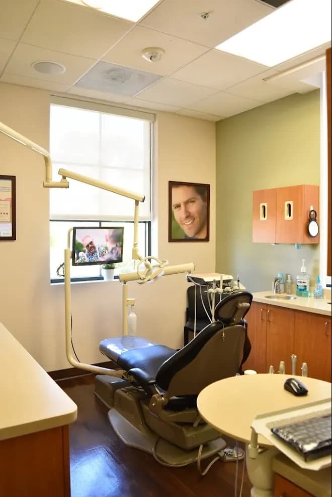 Radiant Smiles Expands Cosmetic and Restorative Dental Services in San Diego