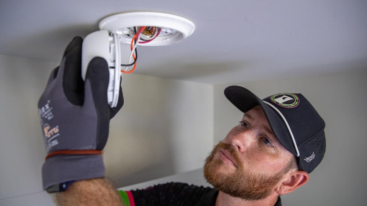 Tulsa Electrician with 4,000 Five-Star Reviews Enters Standby Generator Market
