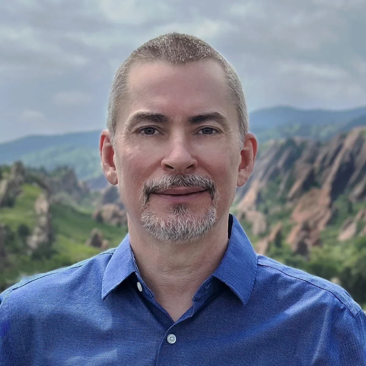 Former Federal Reserve Examiner Brings Big-Bank Bookkeeping to Small Businesses, Marks Two Years of Growth