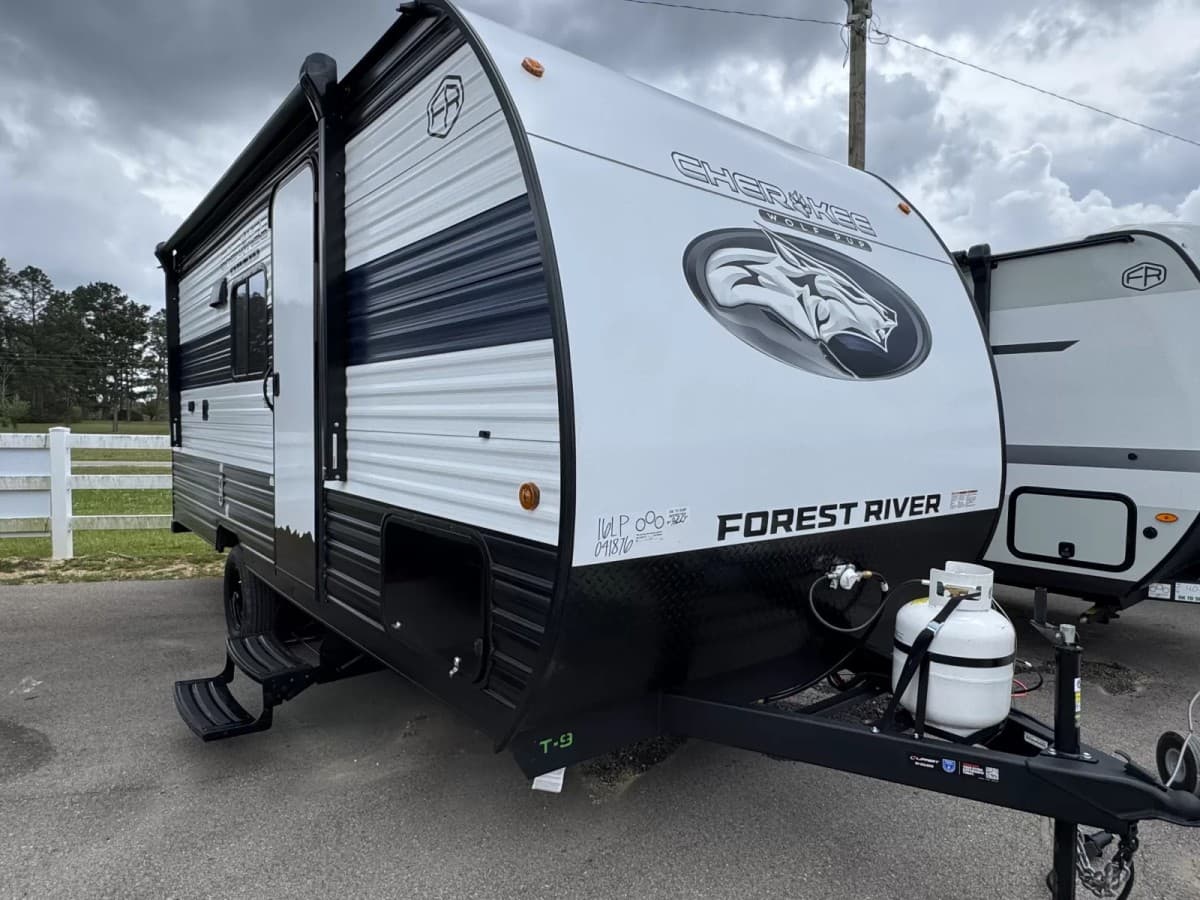 Dad's Camper Outlet Gulfport Expands Pre-Owned RV Inventory to Meet Demand