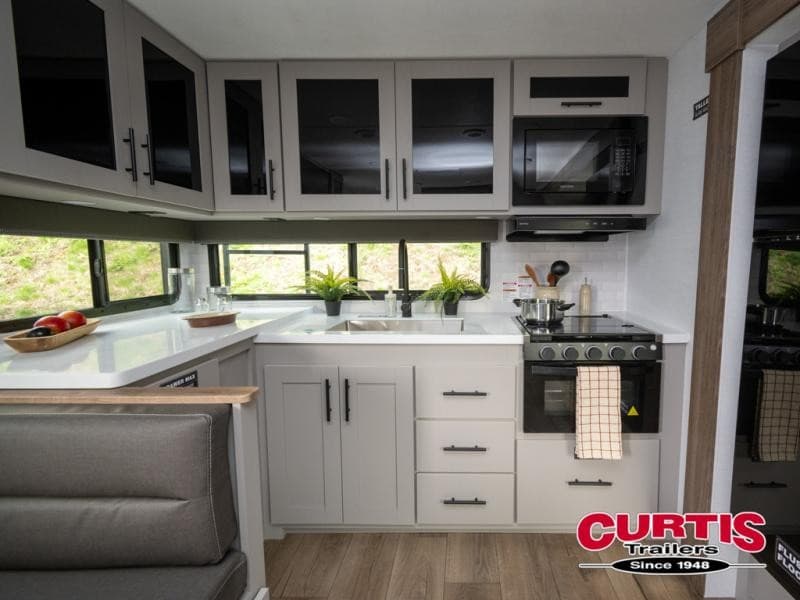 Curtis Trailers Expands Work and Utility Trailer Inventory for Oregon Buyers